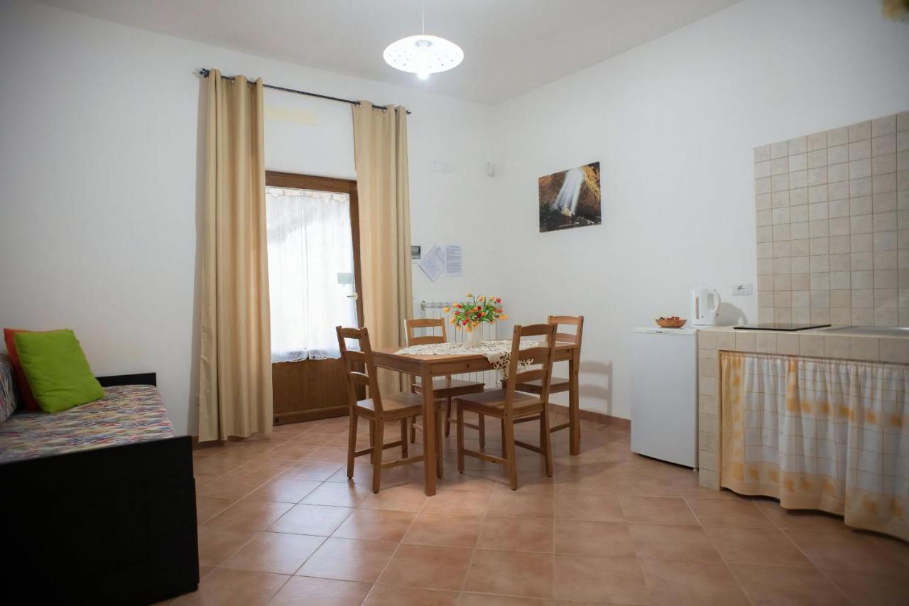 مارتينا فرانكا Red Rose B&B المظهر الخارجي الصورة